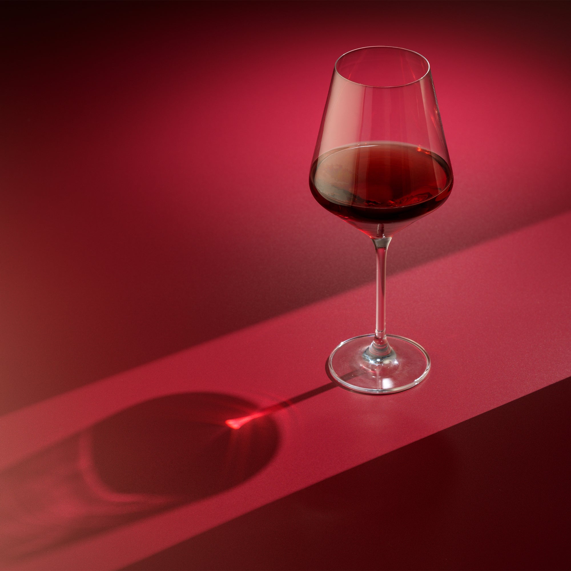 joyjolt-layla-red-wine-glasses-set-of-4-17-oz-lead-free-crystal-stemware image 2