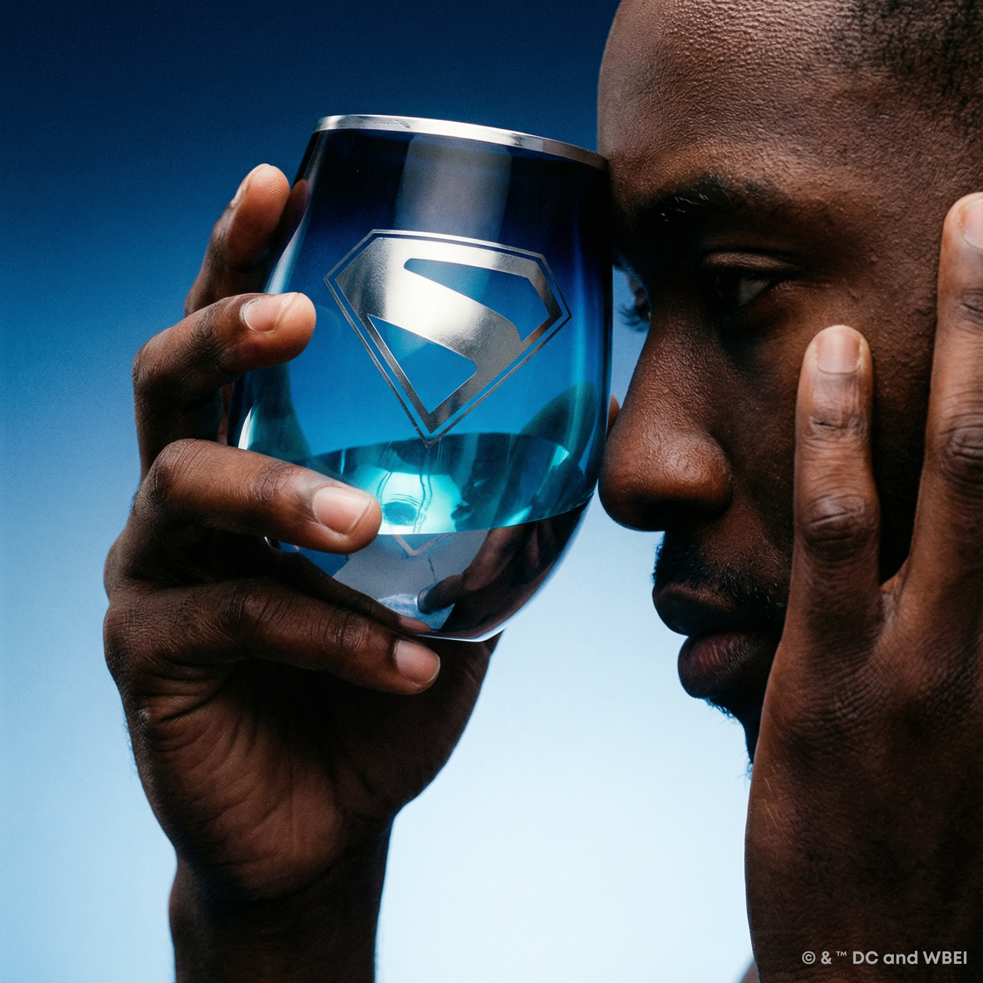 joyjolt-superman-special-edition-a-symbol-of-hope-stemless-glasses-set-of-4-19-o image 4