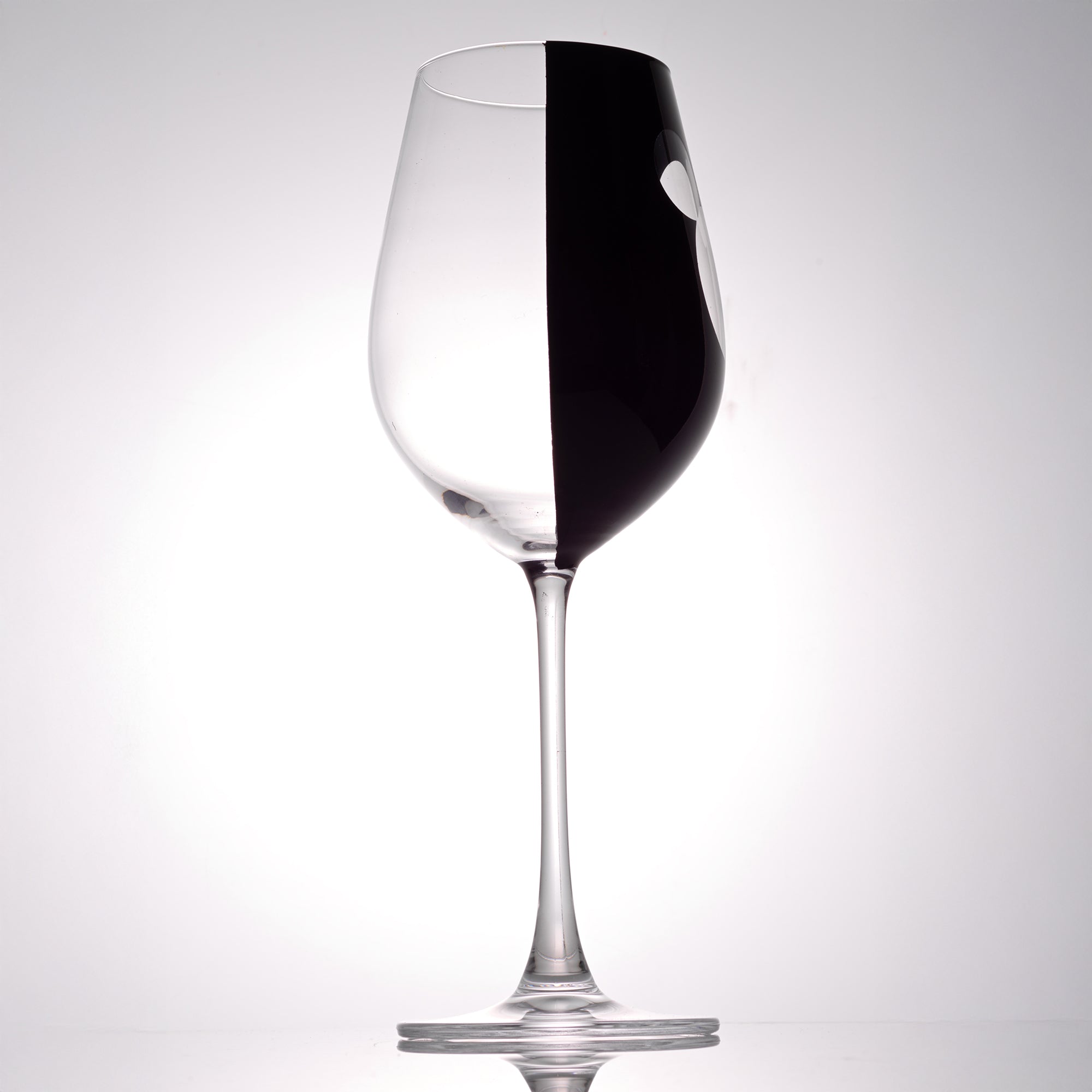 joyjolt-disney-luxury-mickey-mouse-stemmed-white-wine-glasses-16-oz-set-of-2 image 3