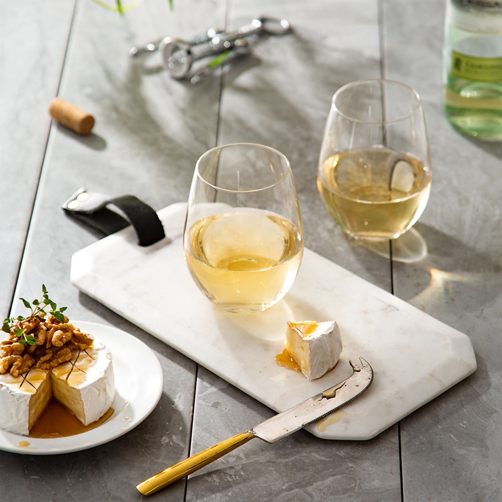 joyjolt-spirits-18-5-oz-stemless-wine-glasses-set-of-8 image 5