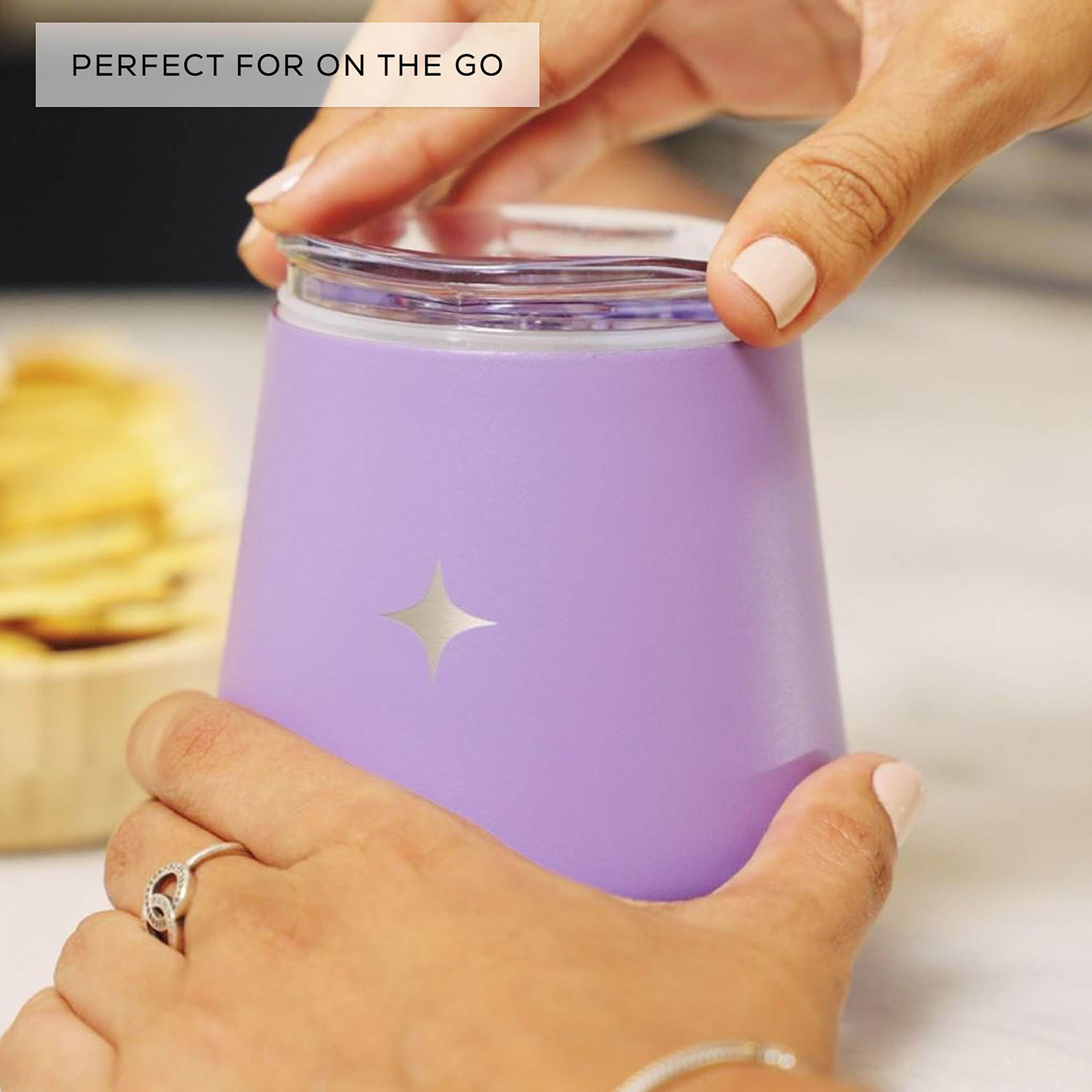 joyjolt-vacuum-insulated-stemless-wine-tumbler-with-spill-proof-lid image 4