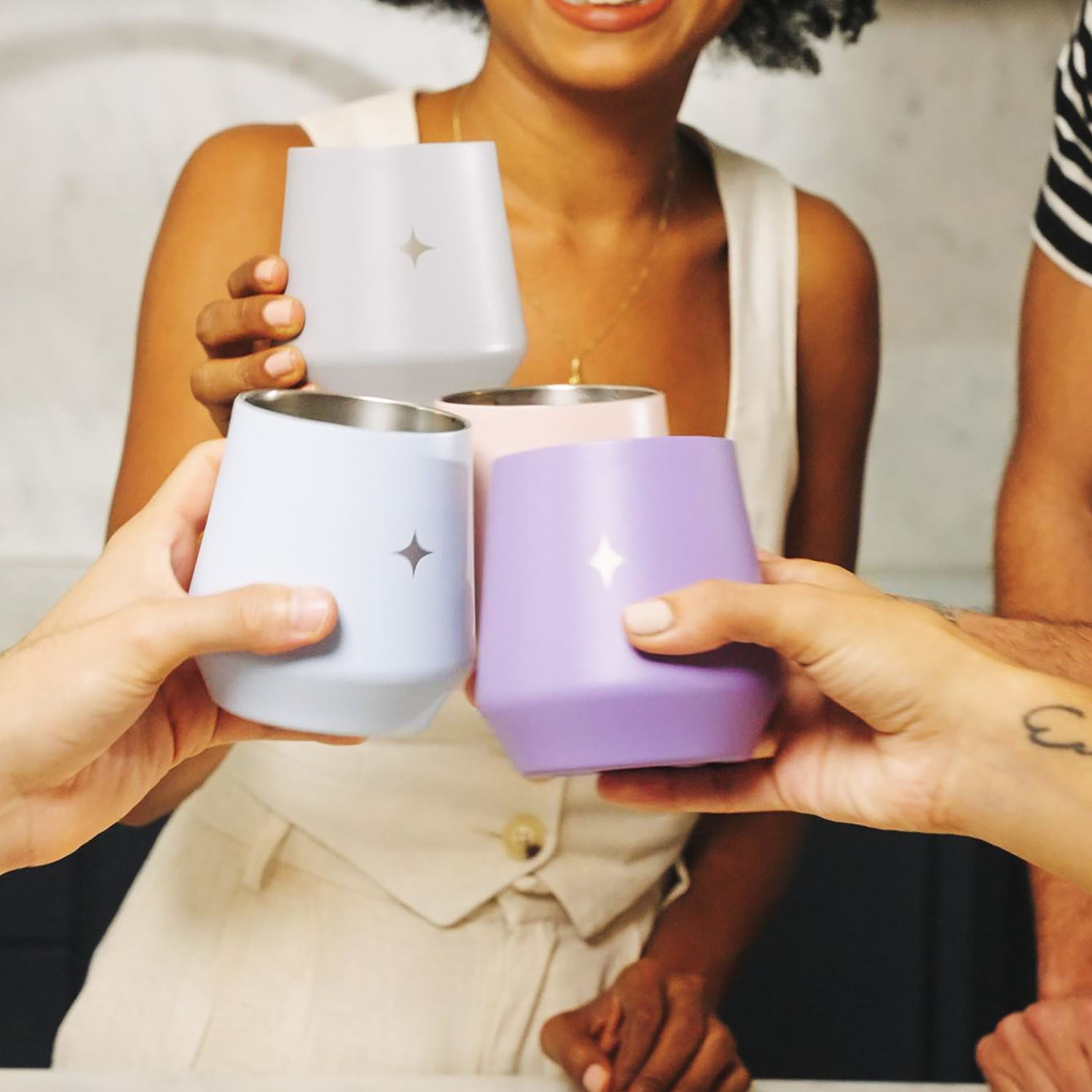 joyjolt-vacuum-insulated-stemless-wine-tumbler-with-spill-proof-lid image 7